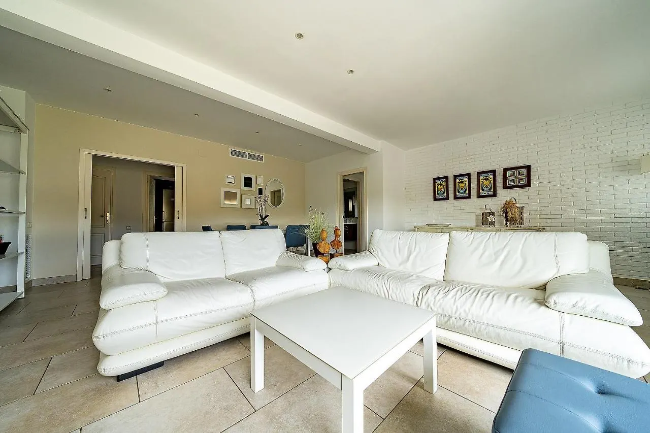 Apartaments Tee & Sea Santa Cristina d'Aro 0*,